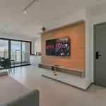 Beach Class Meireles Housi By Carpediem