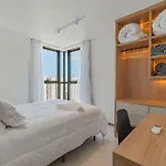 Beach Class Meireles Housi By Carpediem