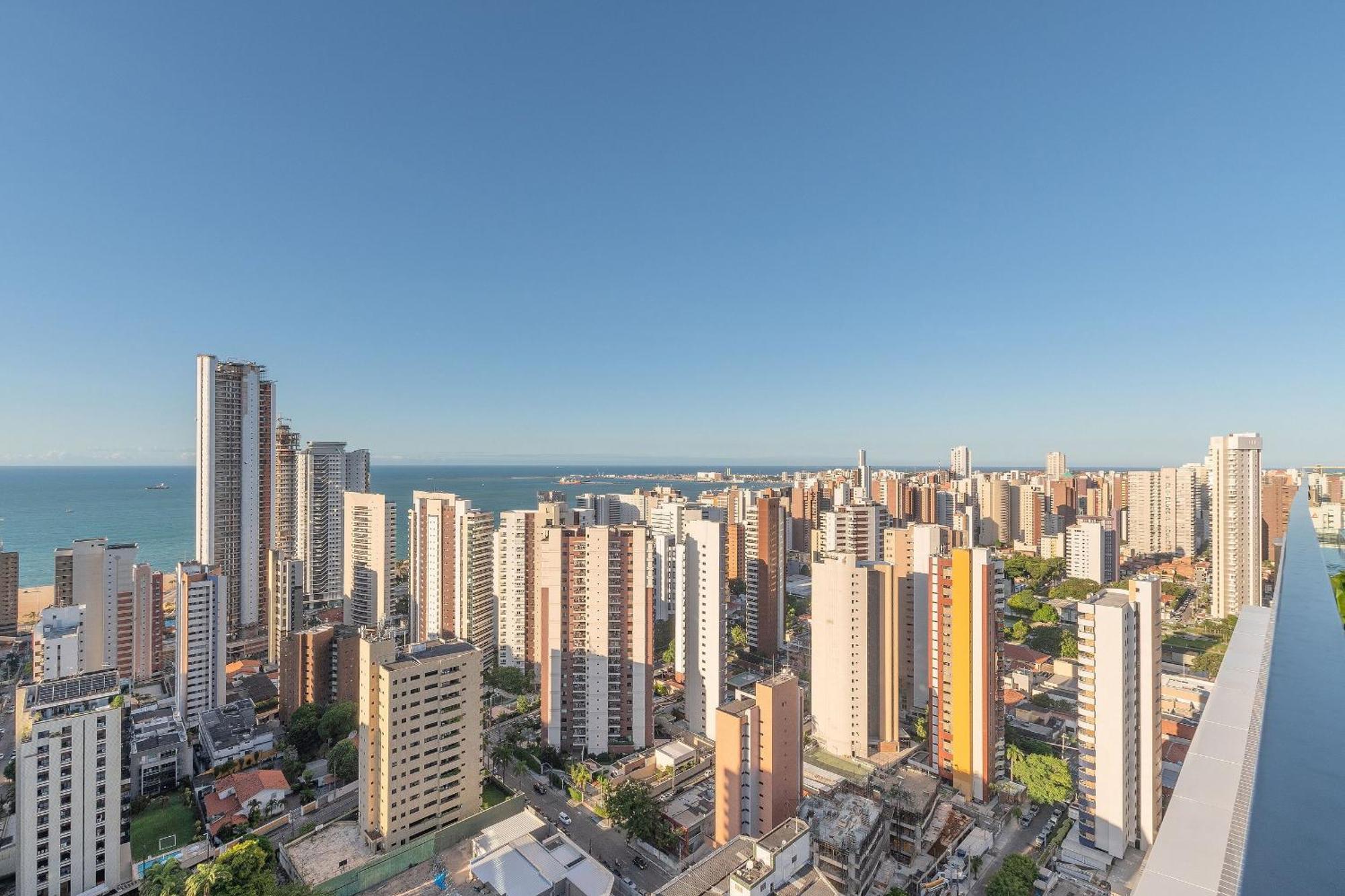 Class Meireles Housi By Carpediem