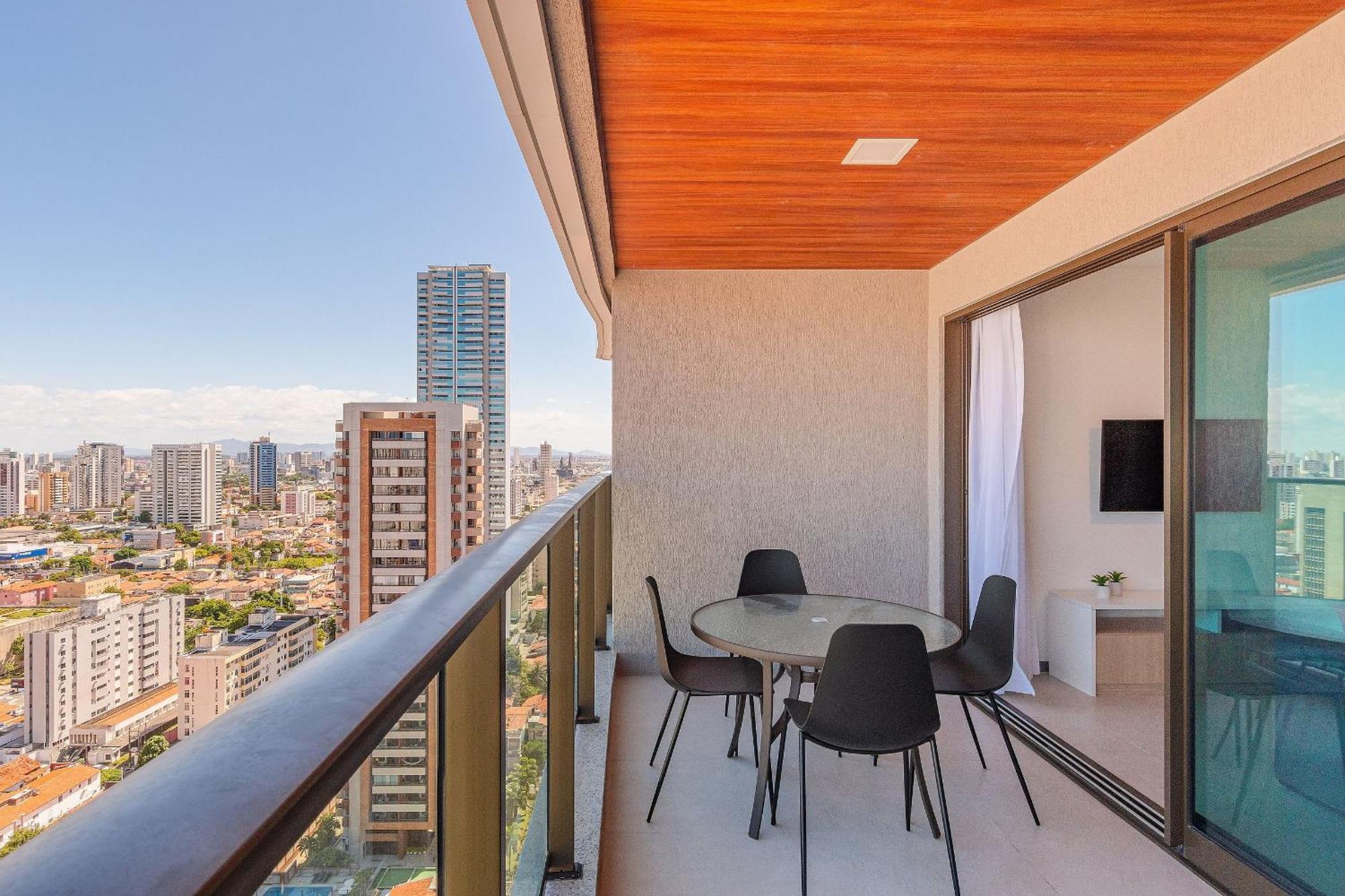 Apartamento Class Meireles Housi By Carpediem