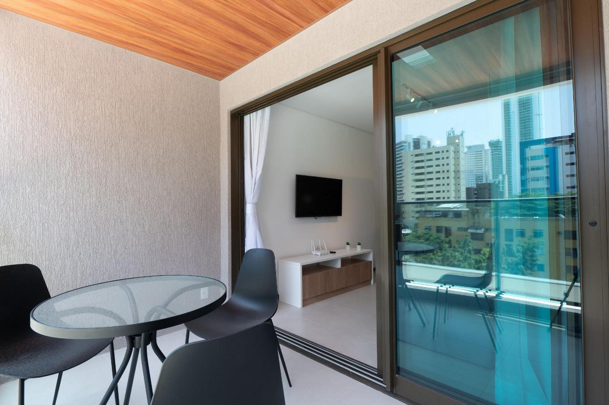 Apartamento Class Meireles Housi By Carpediem