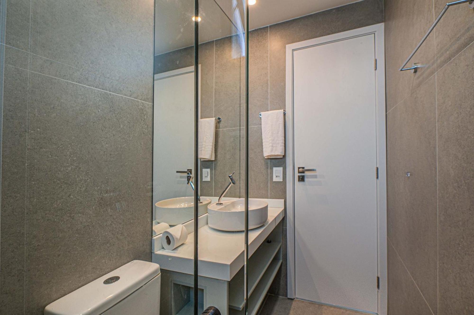 Class Meireles Housi By Carpediem *