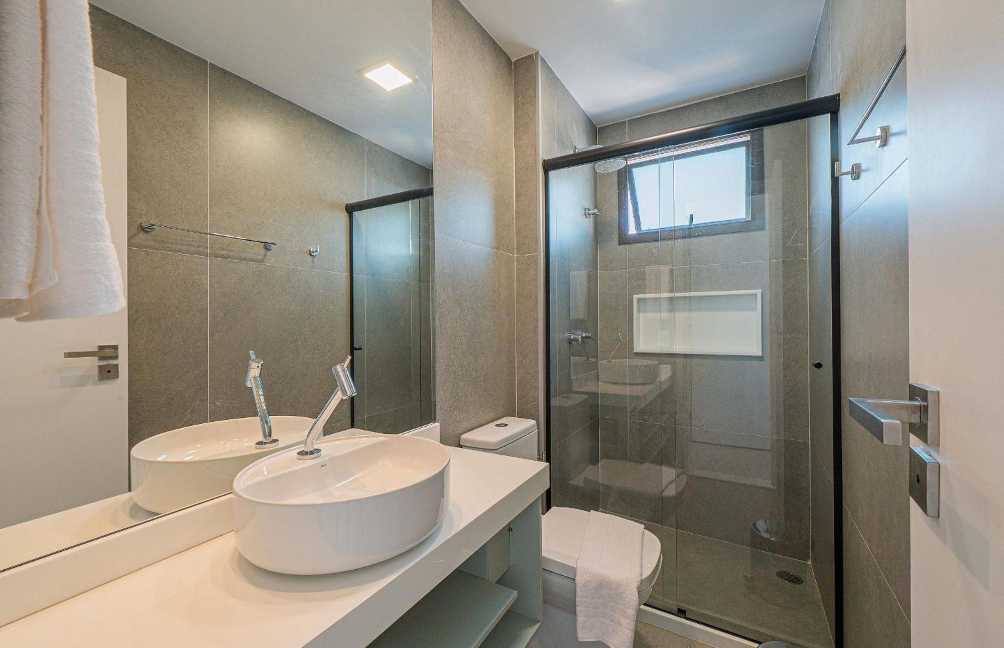 Class Meireles Housi By Carpediem *