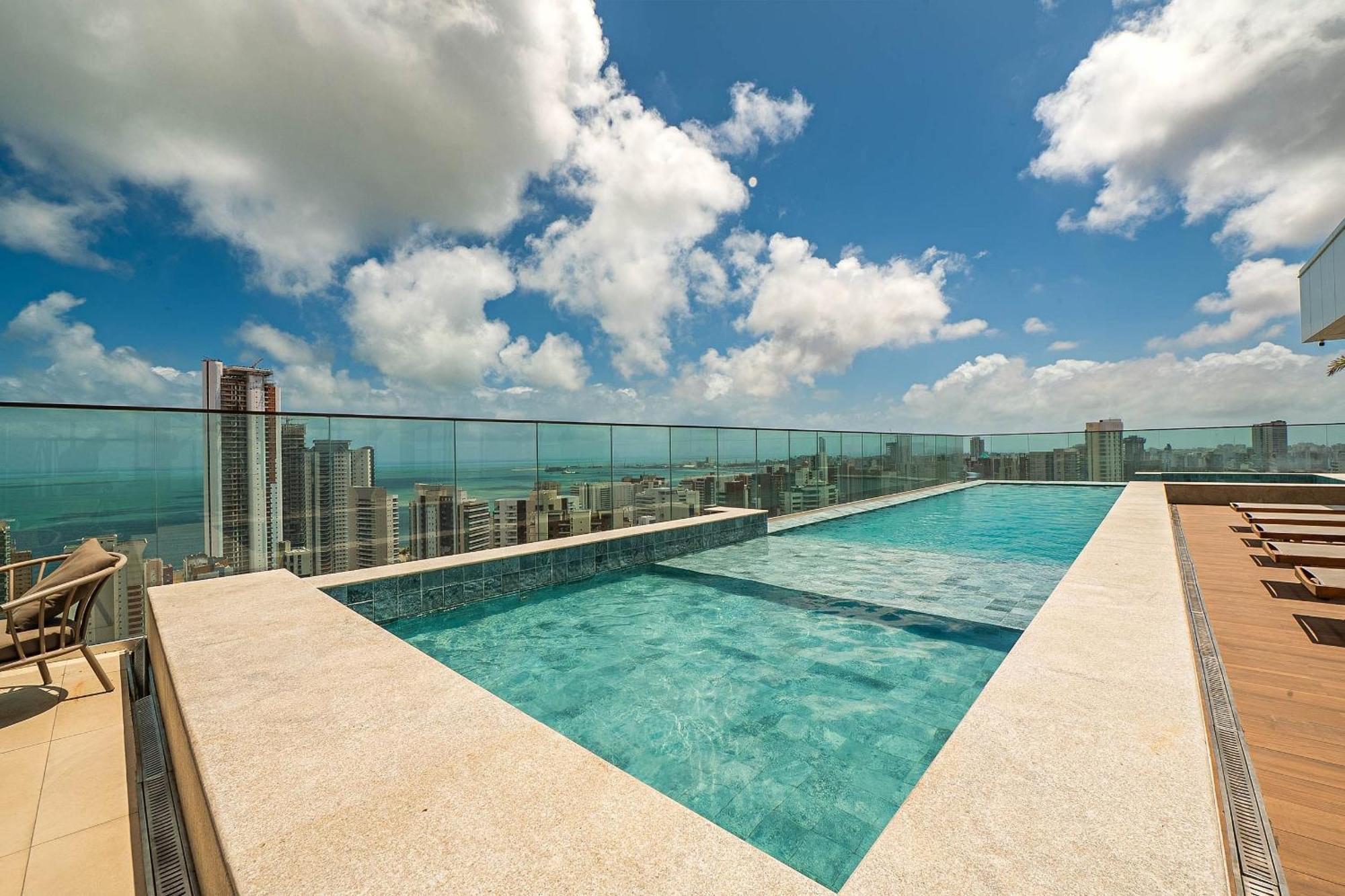 Class Meireles Housi By Carpediem